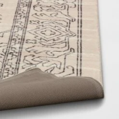 Plush Persian Style Area Rug Cream - Threshold™ -Home Furnishings Store GUEST 094d1483 09c3 4a79 a27c 9f926cb0e4bb