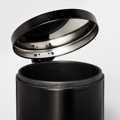 5L Round Step Trash Can - Brightroom™ 4 5L Round Step Trash Can - Brightroom™ - Image 2
