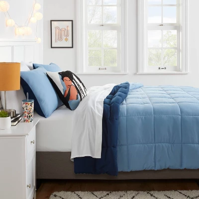 Reversible Microfiber Solid Comforter - Room Essentials™ 3 Reversible Microfiber Solid Comforter - Room Essentials™
