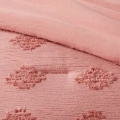 Tufted Diamond Crinkle Comforter & Sham Set - Threshold™ 7 Tufted Diamond Crinkle Comforter & Sham Set - Threshold™ -Home Furnishings Store GUEST 77139a33 1930 4c34 abb6 2ad67895c39f