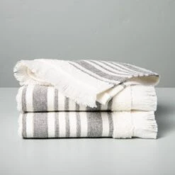 Multistripe Bath Towels Cream/Gray - Hearth & Hand™ With Magnolia 11 Multistripe Bath Towels Cream/Gray - Hearth & Hand™ With Magnolia -Home Furnishings Store GUEST 78ade48d d25d 4e09 b83f 227a74722f75