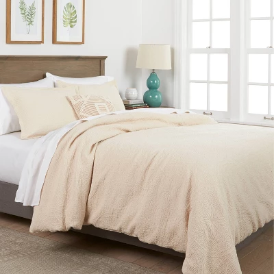 Matelasse Medallion Comforter & Sham Set - Threshold 3 Matelasse Medallion Comforter & Sham Set - Threshold