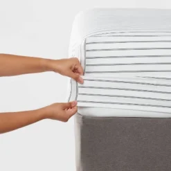 400 Thread Count Performance Fitted Sheet - Threshold™ 7 400 Thread Count Performance Fitted Sheet - Threshold™ -Home Furnishings Store GUEST c04284ab e653 418b bc0c 5c4753808410